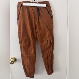 Plugg Men’s Twill Utility Jogger Pants Zip Pockets Drawstring Waist Khaki Small